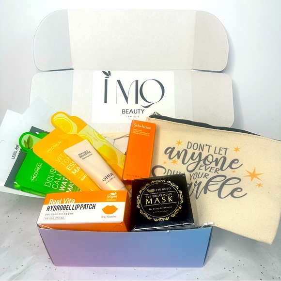 The Essential Skincare Kit for Your Big Day- Makeup ready- bridesmaids gift-